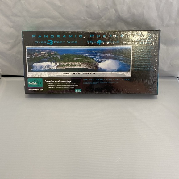 Panoramic Puzzle of Niagara Falls - Picture 3 of 3
